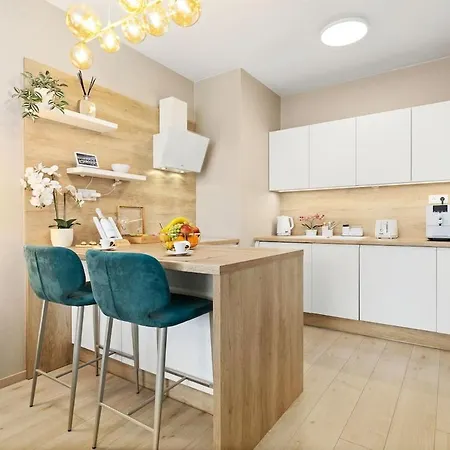 Golden Sunflower Appartement *