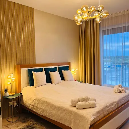 Apartment Golden Sunflower