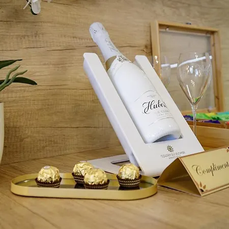 Golden Sunflower Διαμέρισμα Μπρατισλάβα