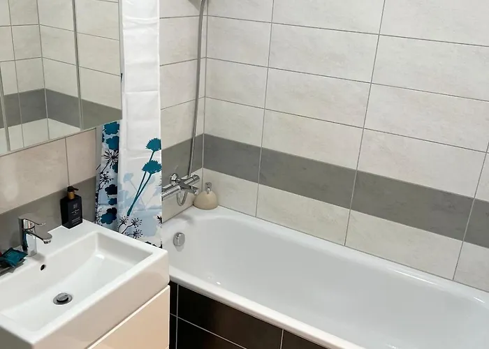 Golden Sunflower * ברטיסלאבה